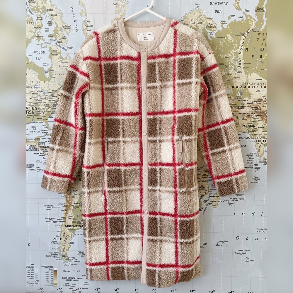 Basin and Range Sherpa Coat size S